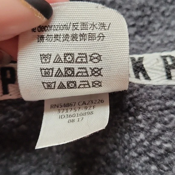 Victoria's Secret PINK Hoodie - Picture 14 of 14